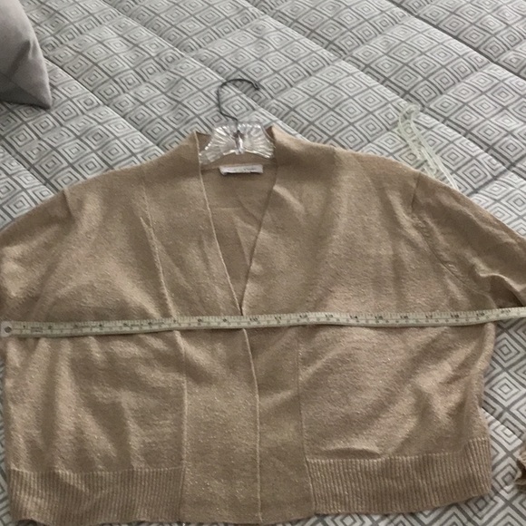 Gold 3/4 sleeve shrug, large - Picture 5 of 5